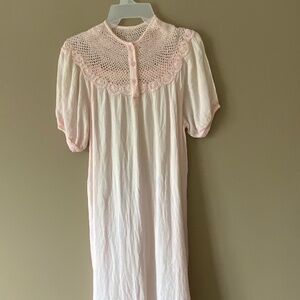 Ladies cotton/crochet nightdress